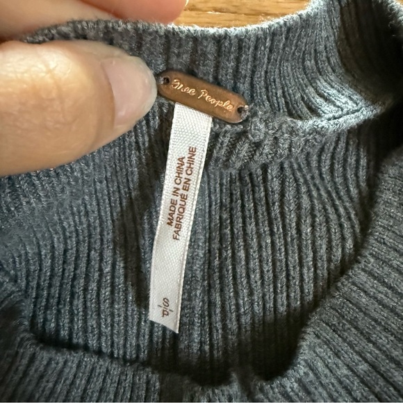 Free People Flounce Hem Sweater Dress • Gray • Size Small - Picture 5 of 11